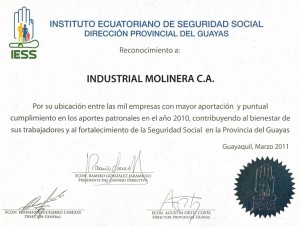 Alvaro-Noboa-Reconocimiento-IESS