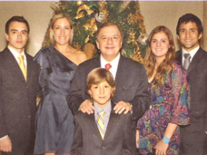 Familia de Alvaro Noboa