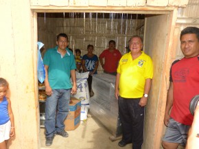 Álvaro Noboa Realiza Recorrido en la Península de Santa Elena entregando una Amasadora Industrial