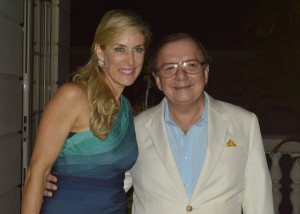 Alvaro Noboa junto a su esposa  Annabella de Noboa 199